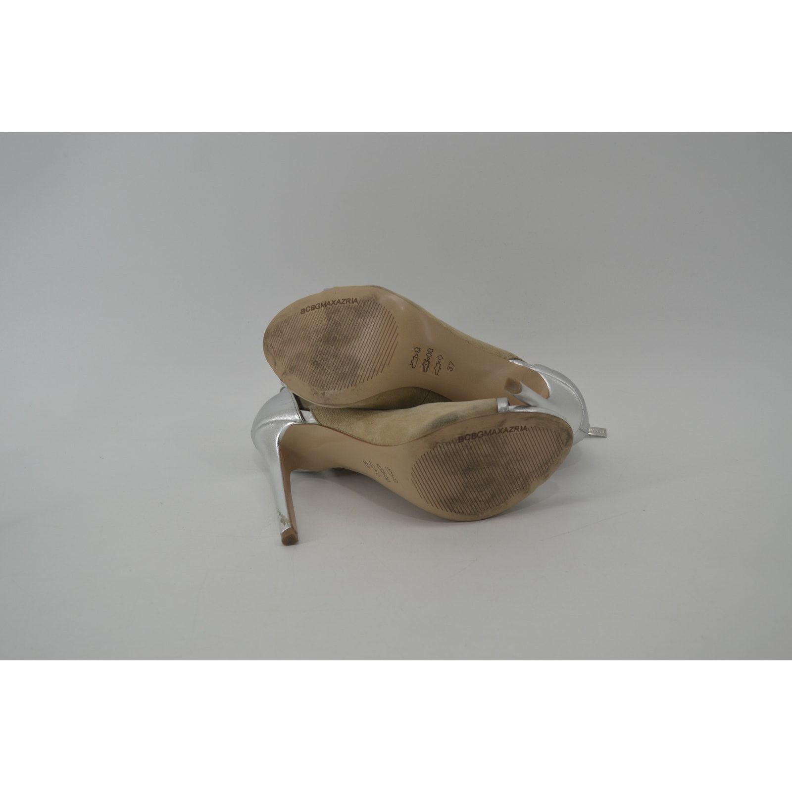 Bcbgmaxazria BCBG Maxazria Silver Metallic Suede Goat Leather EU 37 US 7 Size US 6.5 / IT 36.5 - 8 Thumbnail