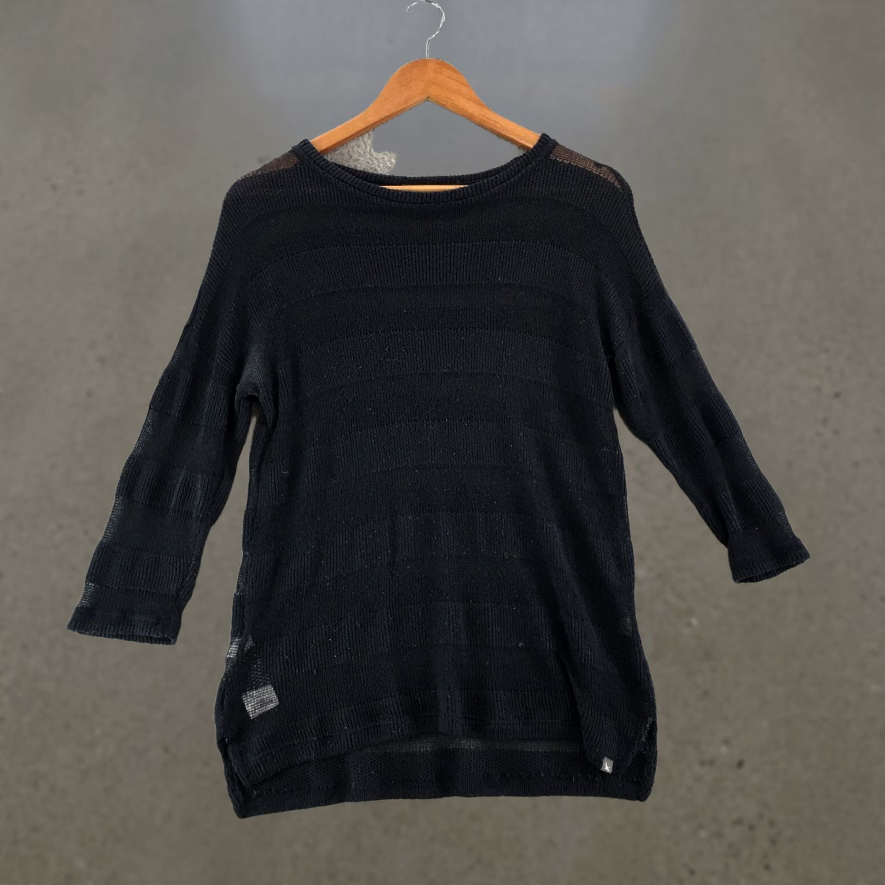 Eddie Bauer Eddie Bauer Sweater Tee Top Womens Small Black Knit 3/4 Sleeve Casual Knit Pullover Modern Open-Knit Regular Fit Adult Womens Size S / US 4 / IT 40 - 1 Thumbnail