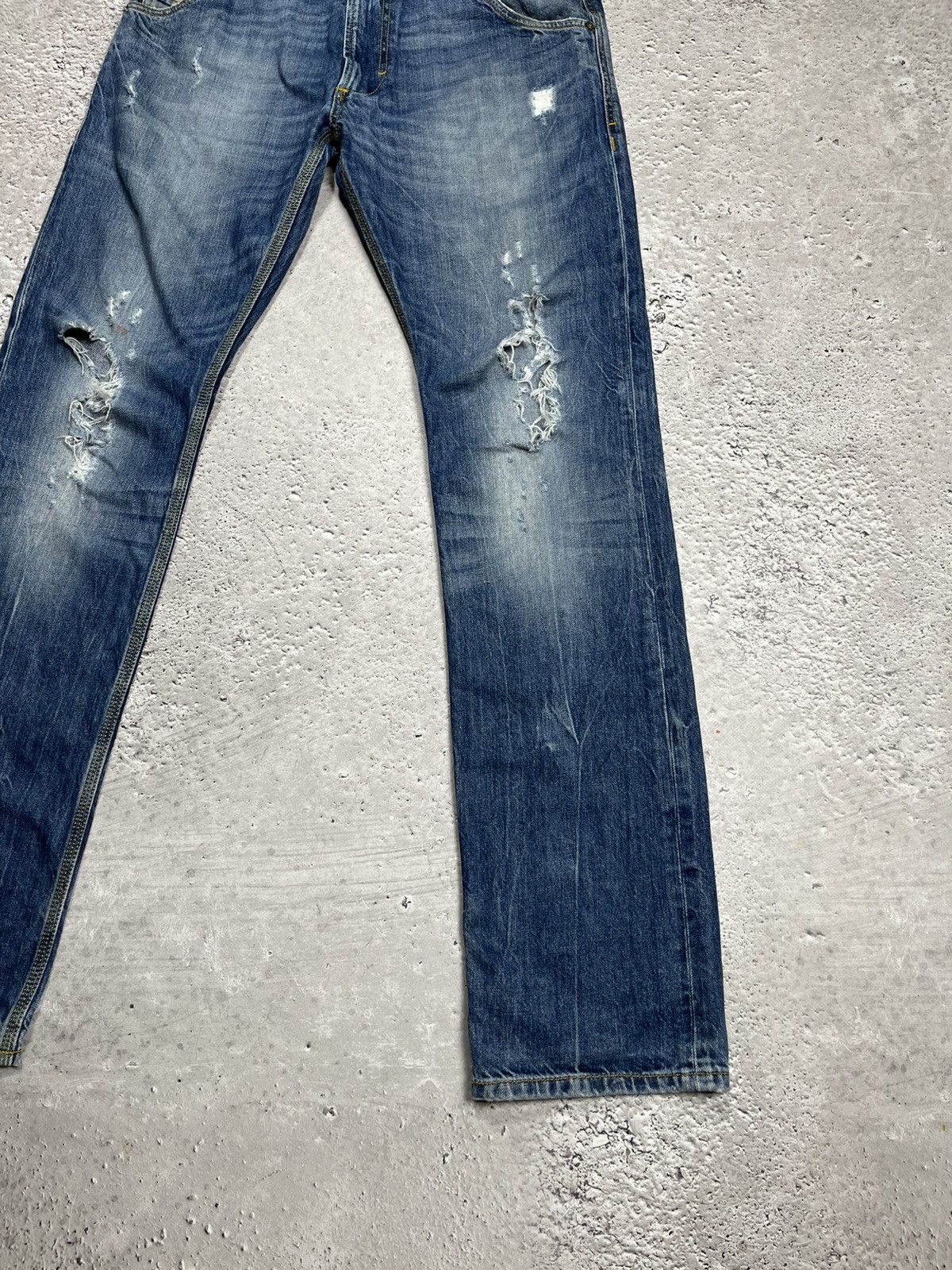 Diesel Diesel Krooley Distressed Faded Blue Denim Jeans Size 32 Size US 32 / EU 48 - 4 Thumbnail