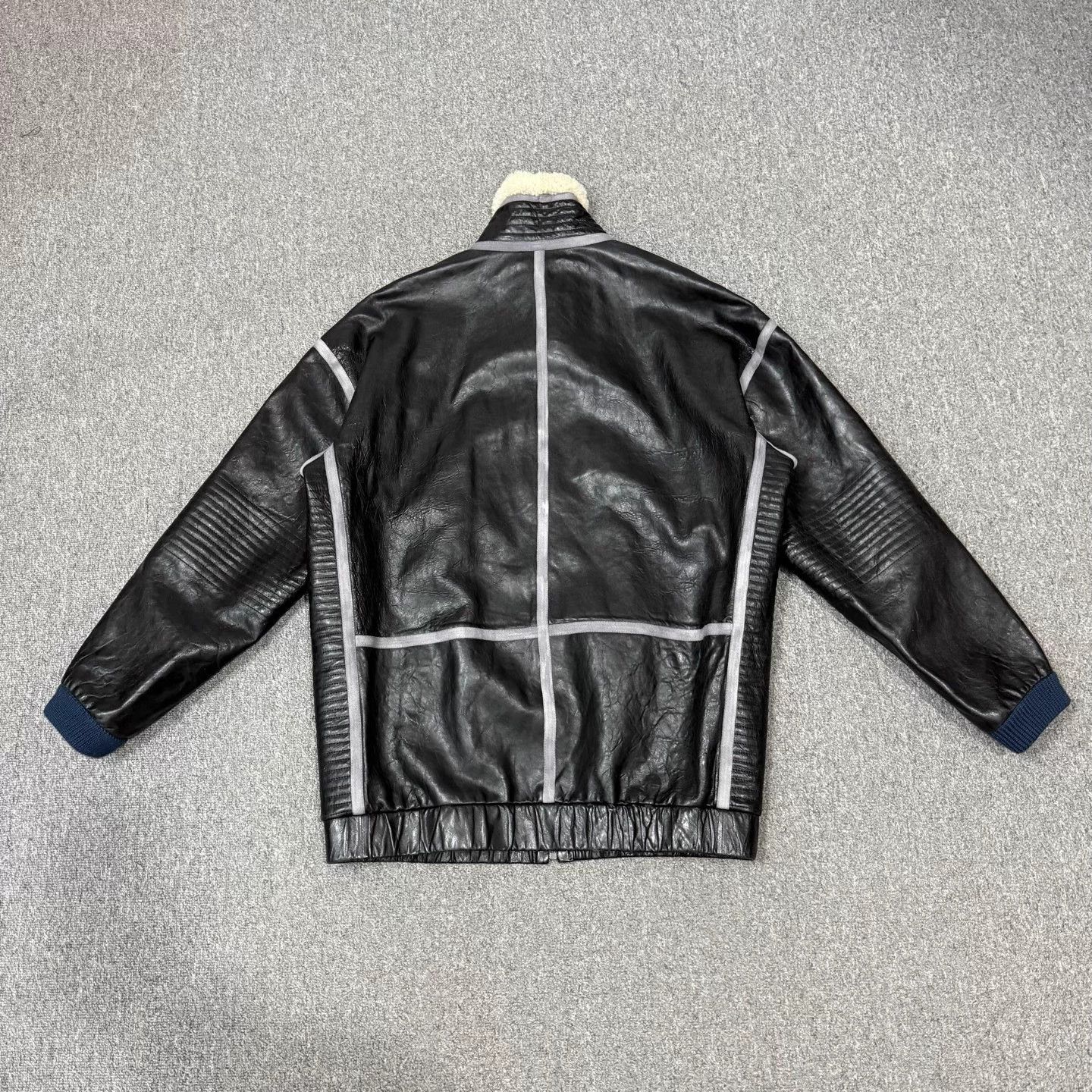 Gucci Gucci black lamb fur collar moto leather jacket 48 Size US M / EU 48-50 / 2 - 2 Thumbnail