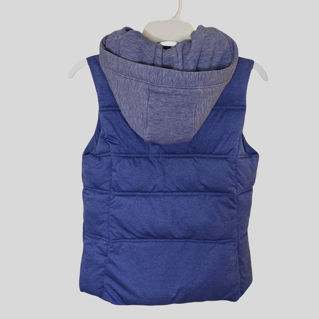 Athleta Athleta Women's Puffer Vest S Purple Hooded Sleeveless Zip P Size S / US 4 / IT 40 - 2 Thumbnail