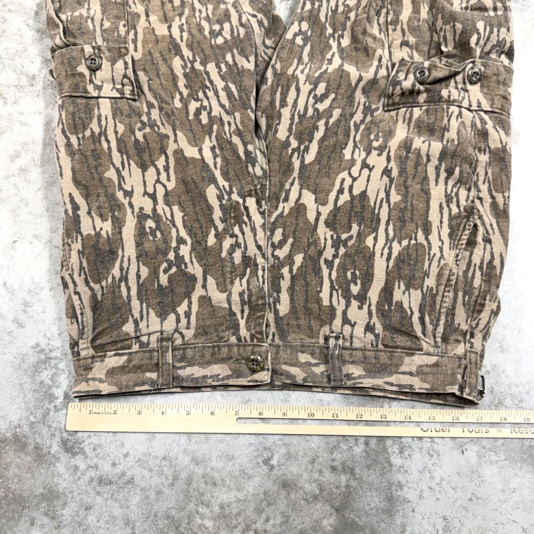 Vintage Mossy Oak Cargo Pants Mens 34 x 27 Brown Camo Flannel Adjustable Waist Hunting Shirt Size US 34 / EU 50 - 7 Thumbnail