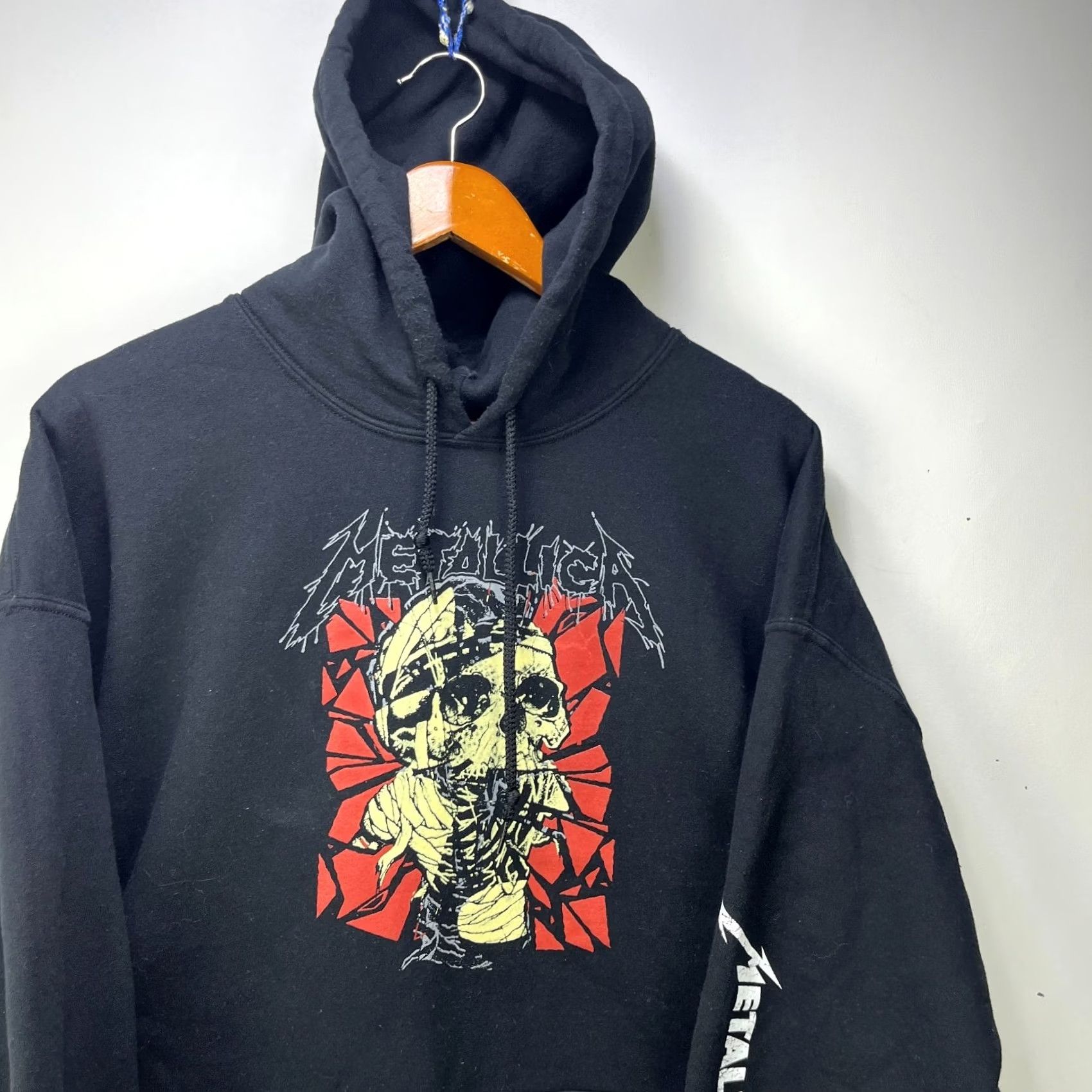 Vintage VINTAGE Metallica Hoodie XL Black 90s Skull Red Shattered Glass Hooded Size US XL / EU 56 / 4 - 2 Thumbnail