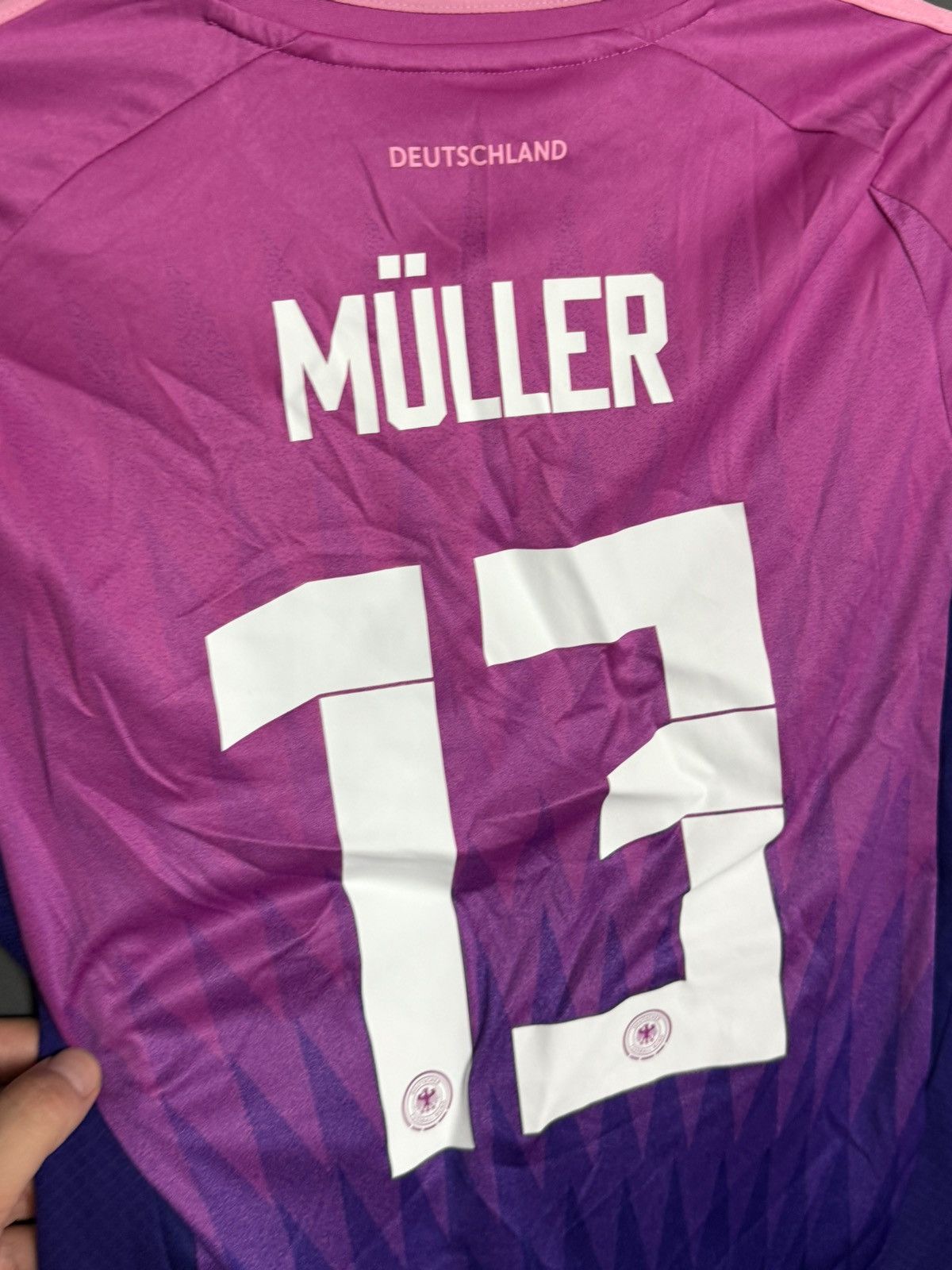 Adidas KIDS Germany 2024 Away Muller Football Jersey T-Shirt Size US S / EU 44-46 / 1 - 3 Thumbnail