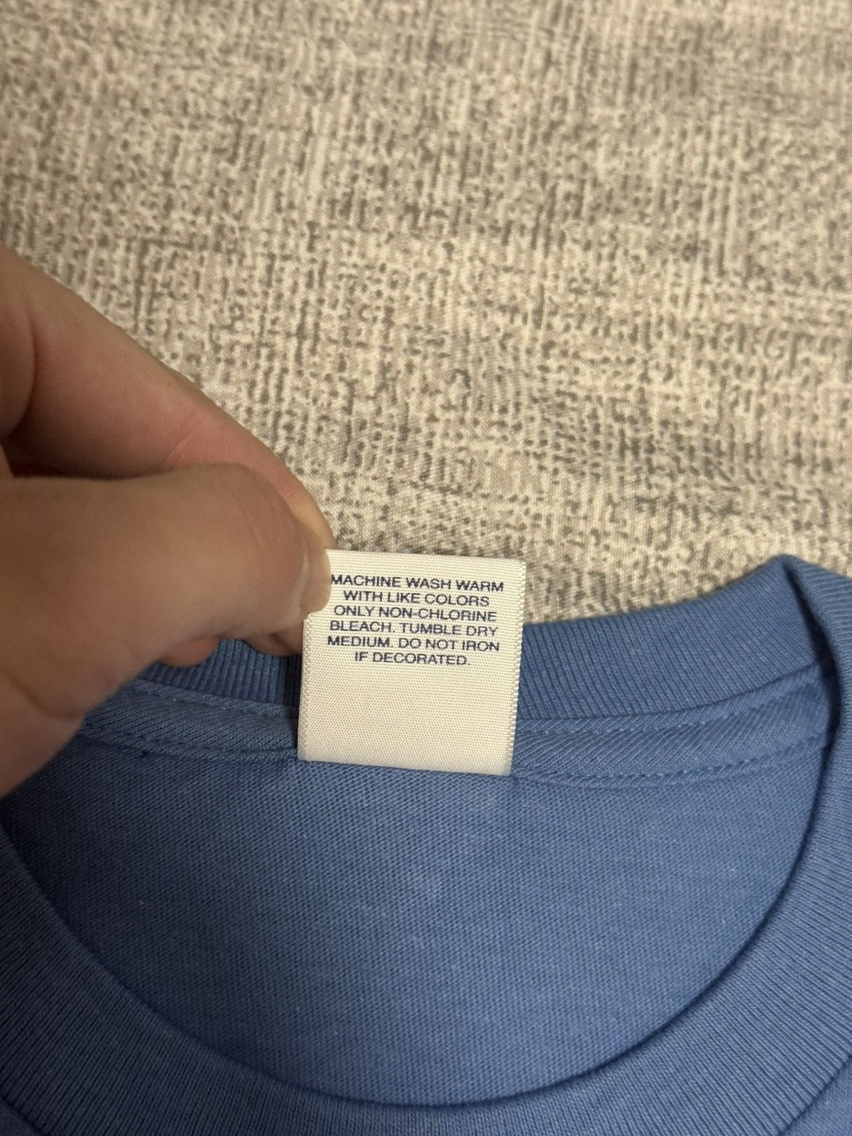 Supreme Supreme lets fuck bunny tee T-shirt new Size US L / EU 52-54 / 3 - 4 Thumbnail