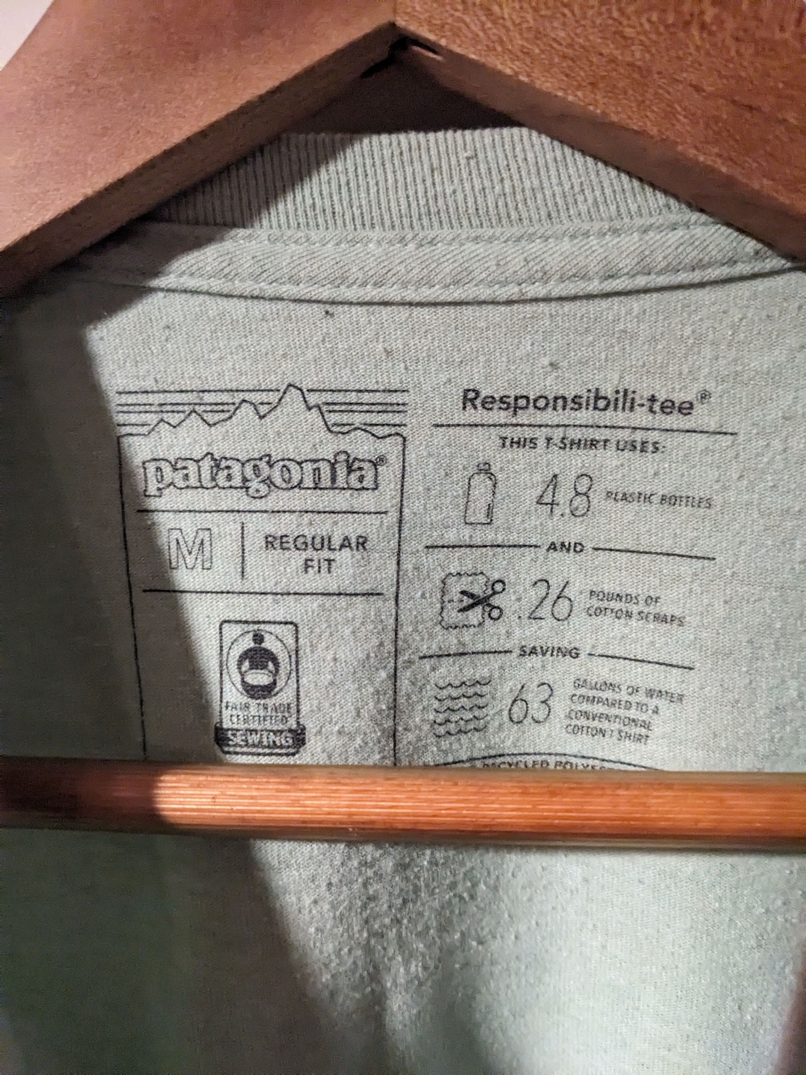 Designer × Patagonia Patagonia Responsibili-Tee Logo Medium Regular Fit T-Shirt Size US M / EU 48-50 / 2 - 5 Thumbnail