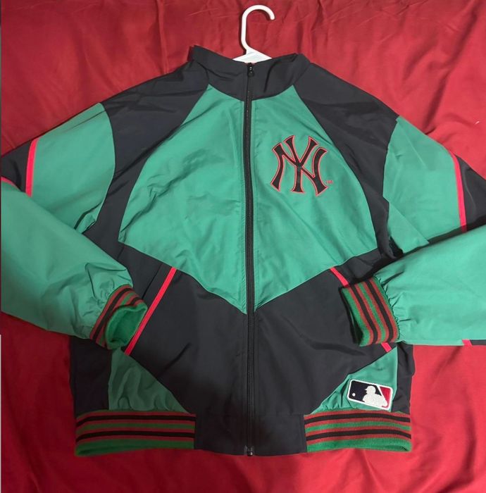 Supreme Supreme x New York Yankees Track Jacket | Grailed