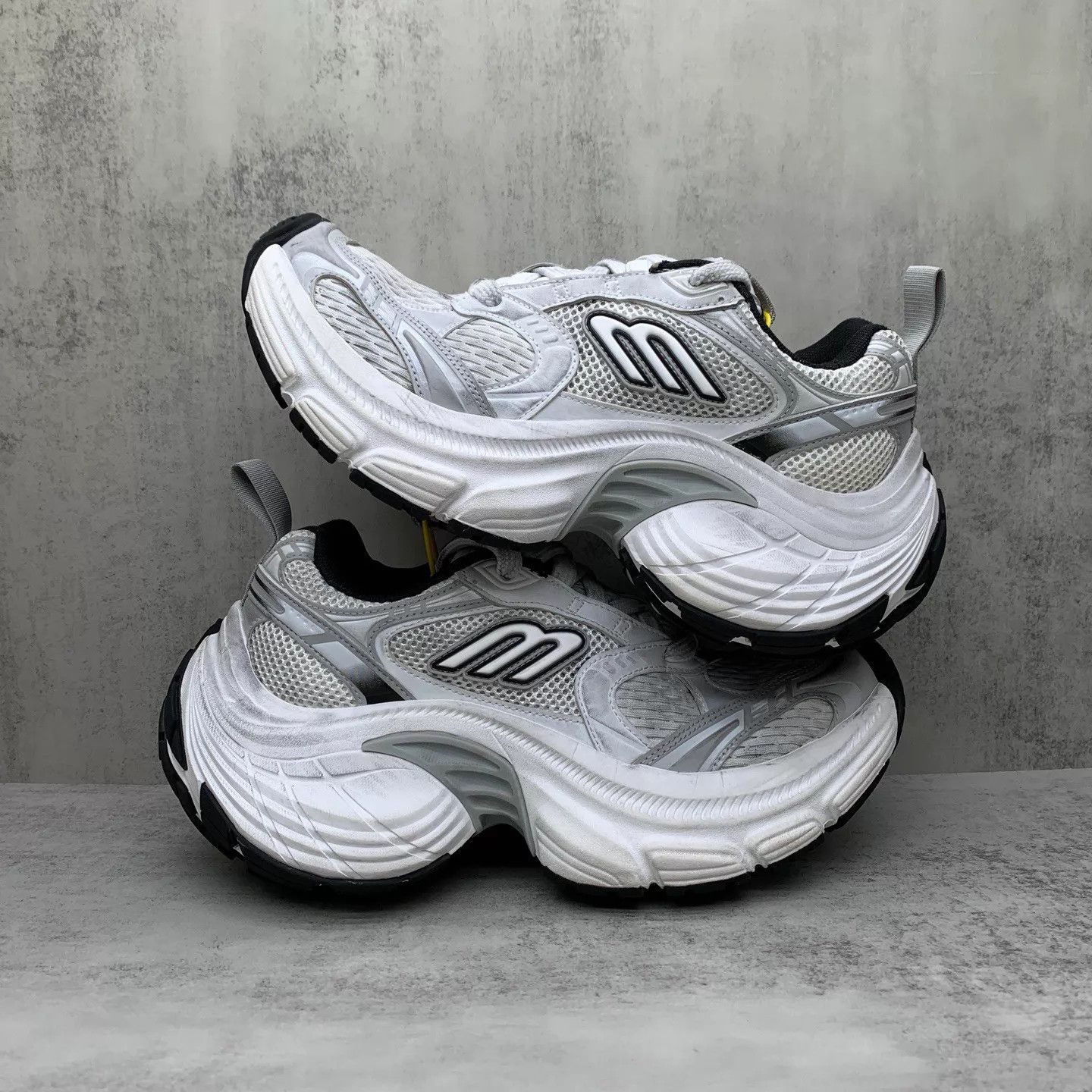 Balenciaga Balenciaga 10xl Dad Shoe White Grey 36 95new Size US 5.5 / IT 35.5 - 2 Thumbnail