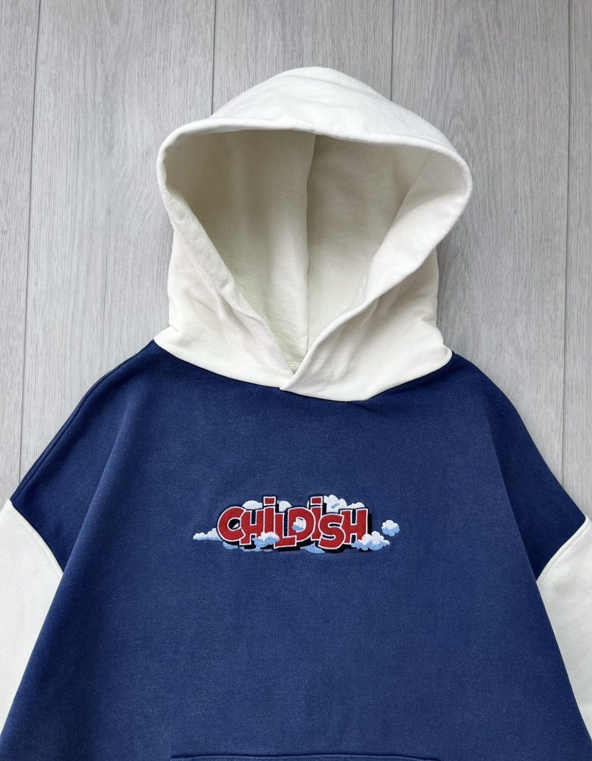Japanese Brand Childish Boxy Fit TGF Theme Park Hoodie 00s Size US XS / EU 42 / 0 - 7 Thumbnail