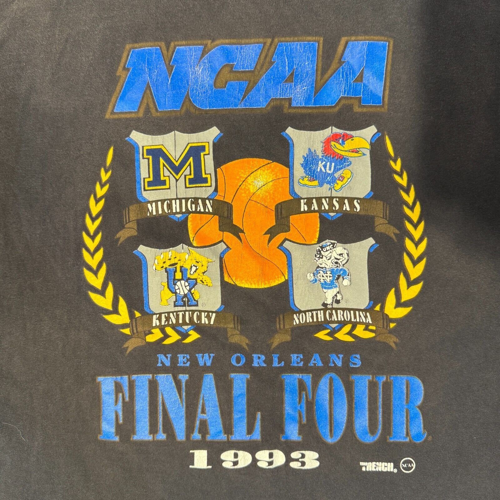Vintage Vintage 1993 NCAA Basketball New Orleans Final Four Single S Size US XL / EU 56 / 4 - 3 Thumbnail