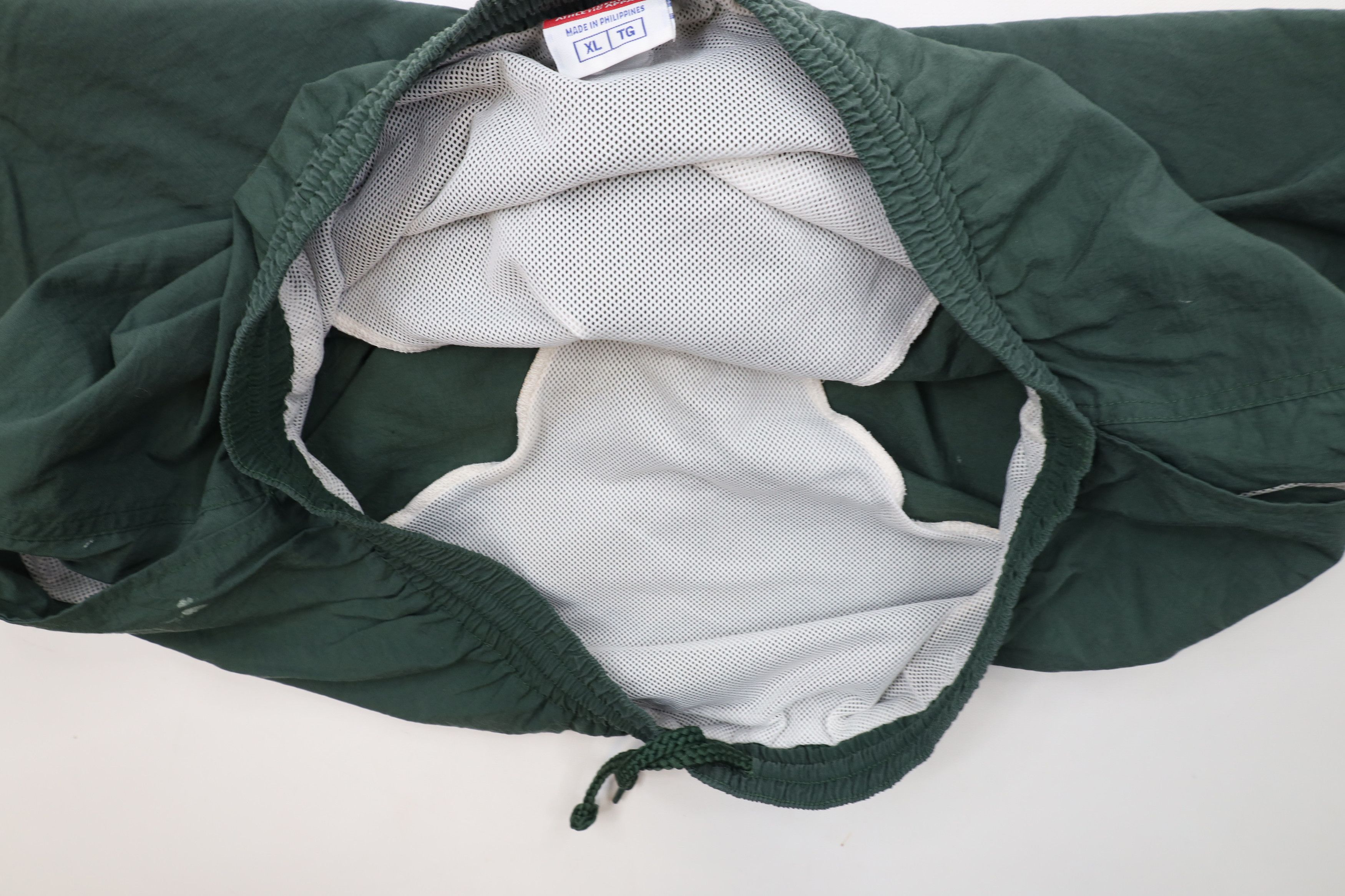 Champion × Vintage Vintage 90s Champion Spell Out Lined Shorts Baggies Green Size US 36 / EU 52 - 11 Thumbnail