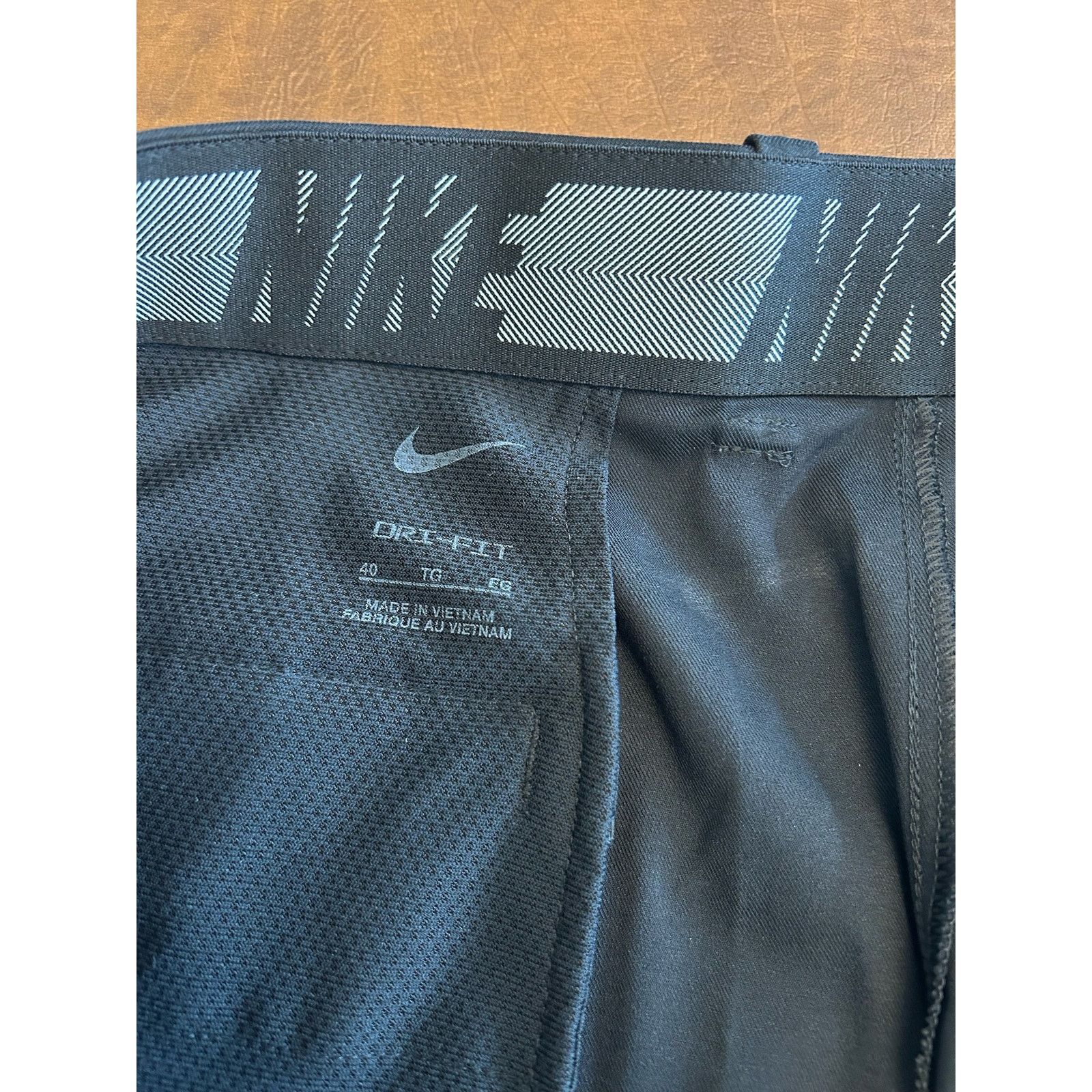 Nike Nike Golf Dri-Fit Black Shorts Mens 40W Size US 40 / EU 56 - 5 Thumbnail