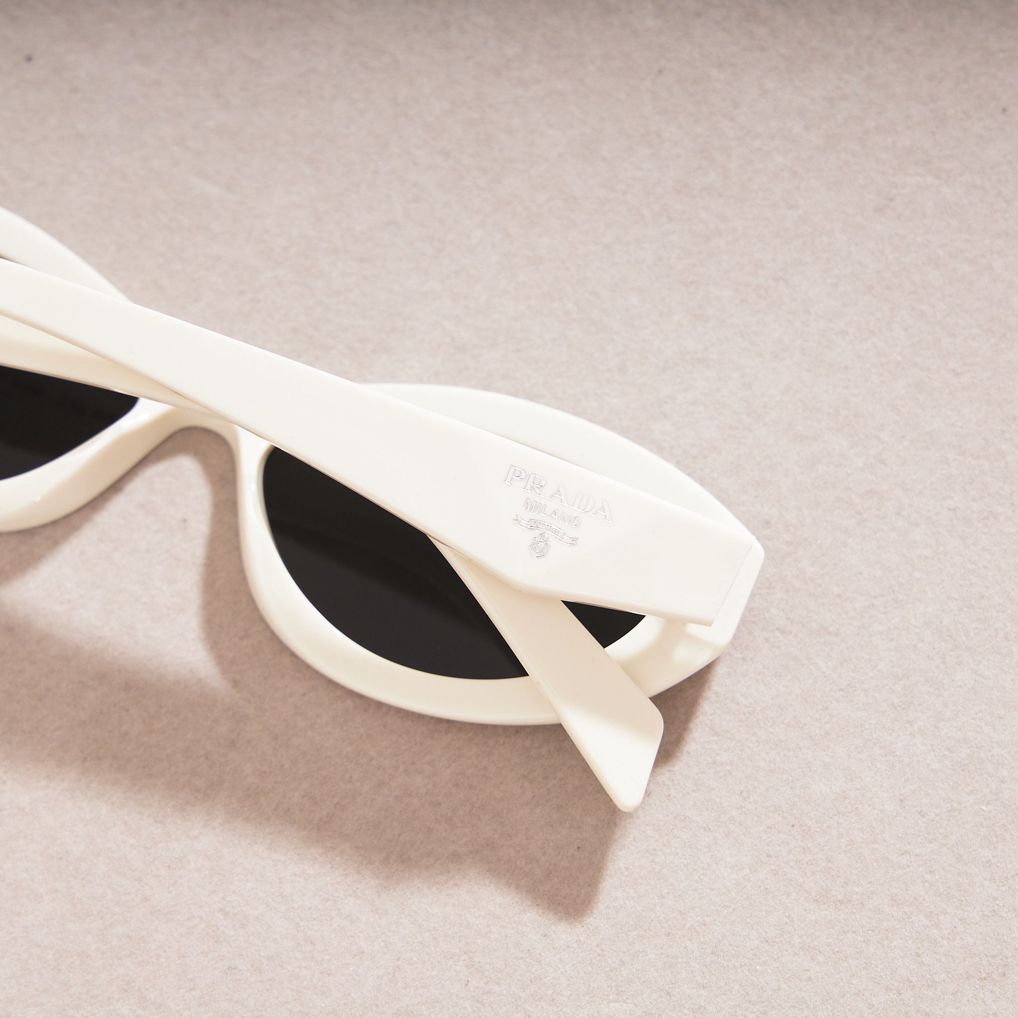 Prada PRADA PR 26ZS 17K08Z Sunglasses White Size ONE SIZE - 6 Thumbnail