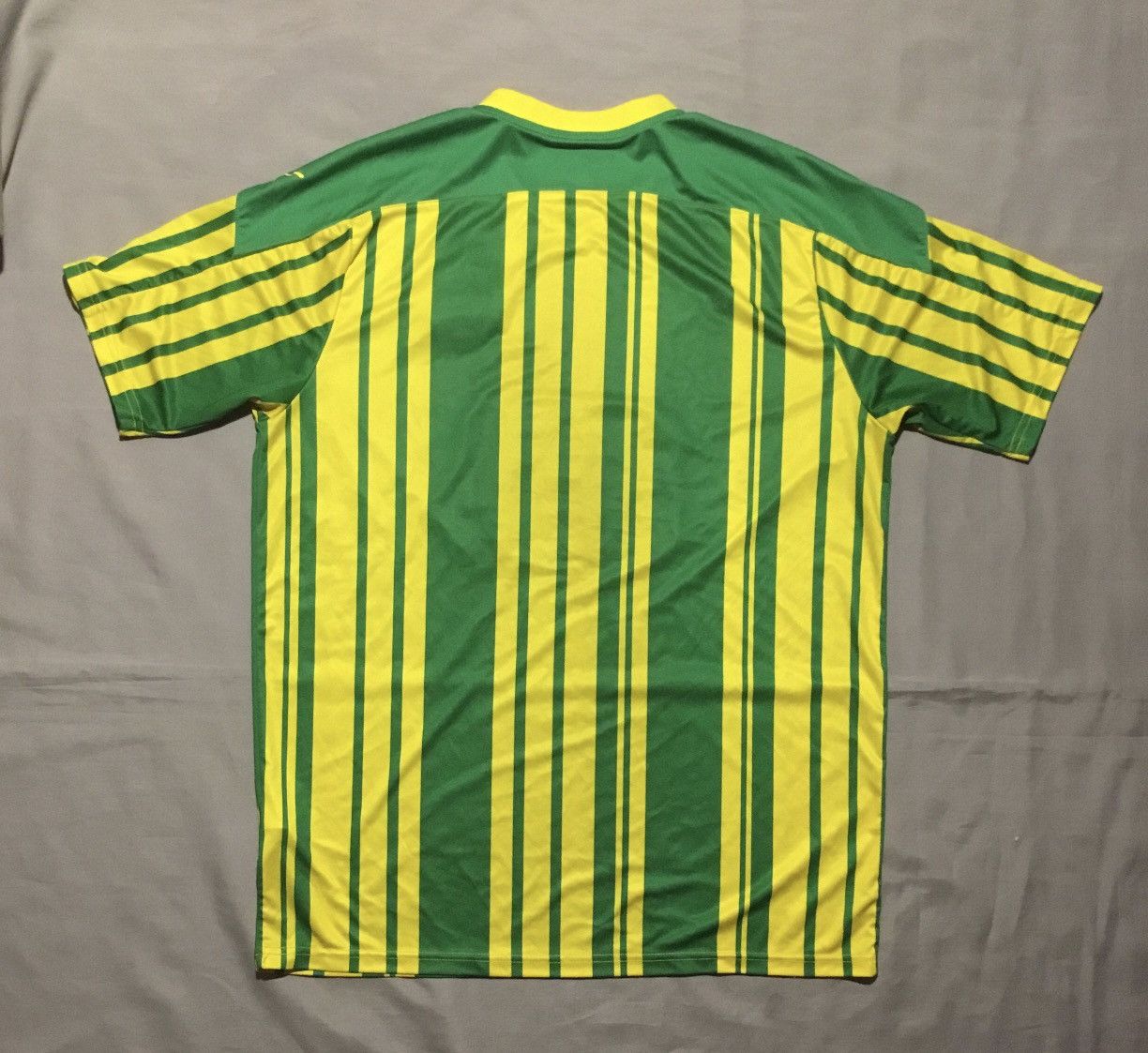 Puma West Bromwich Albion FC Football Shirt Size XL Puma Size US XL / EU 56 / 4 - 2 Thumbnail