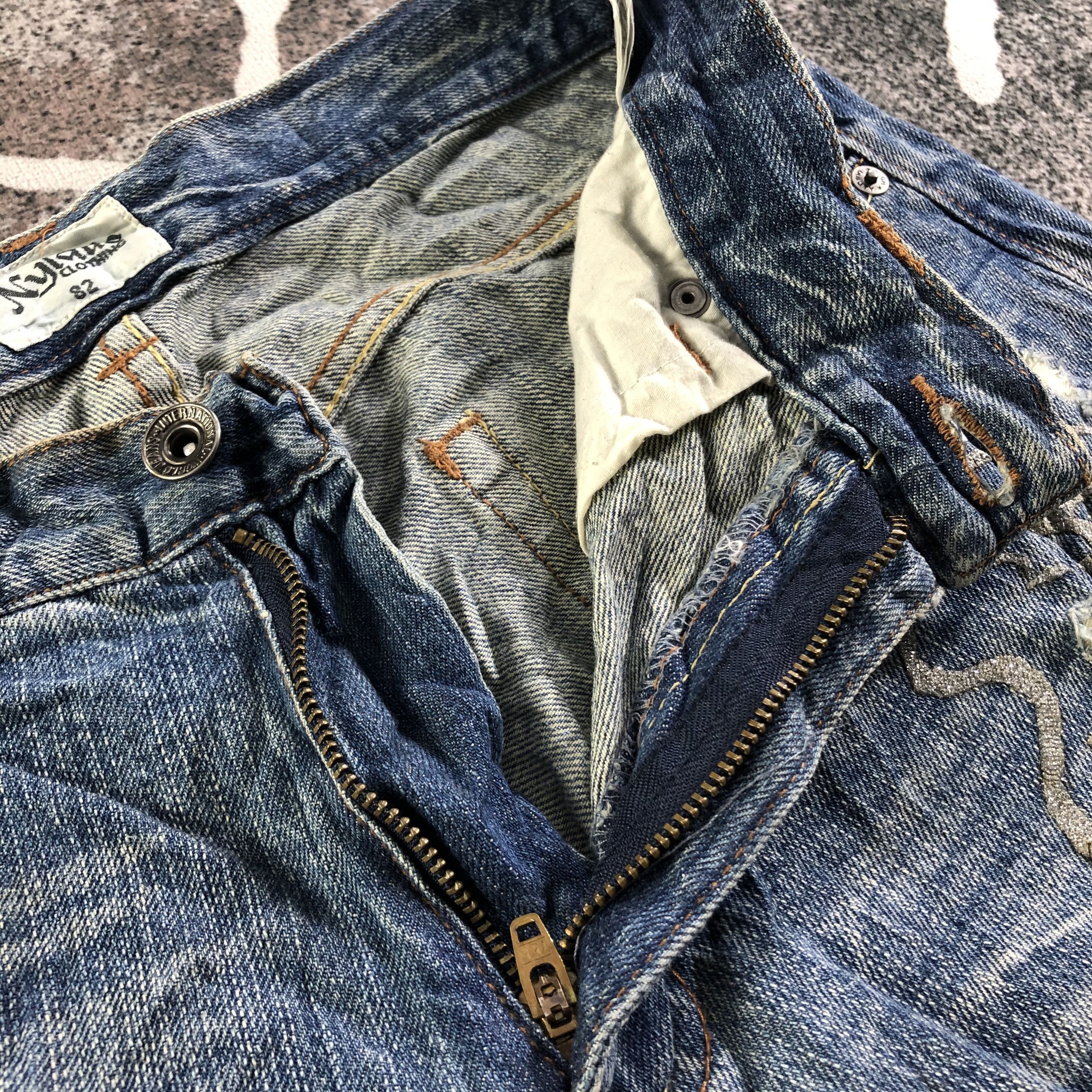 Japanese Brand Japanese Nylaus Jeans Distressed Denim KJ3083 Size US 31 - 8 Thumbnail