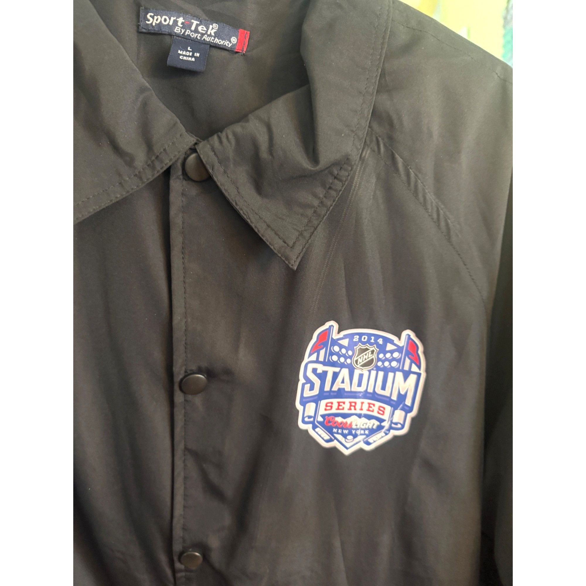 Vintage 2014 New York NHL Stadium Series TV Crew Jacket & Shirt With Size US L / EU 52-54 / 3 - 4 Thumbnail