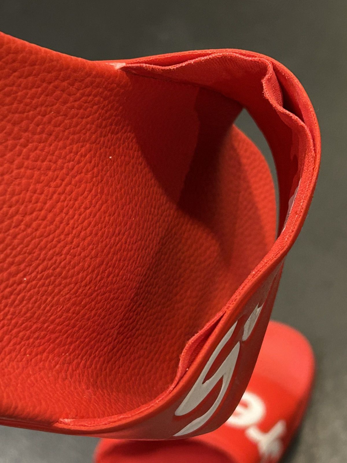 Supreme Supreme Slides Red Size US 9 / EU 42 - 4 Thumbnail