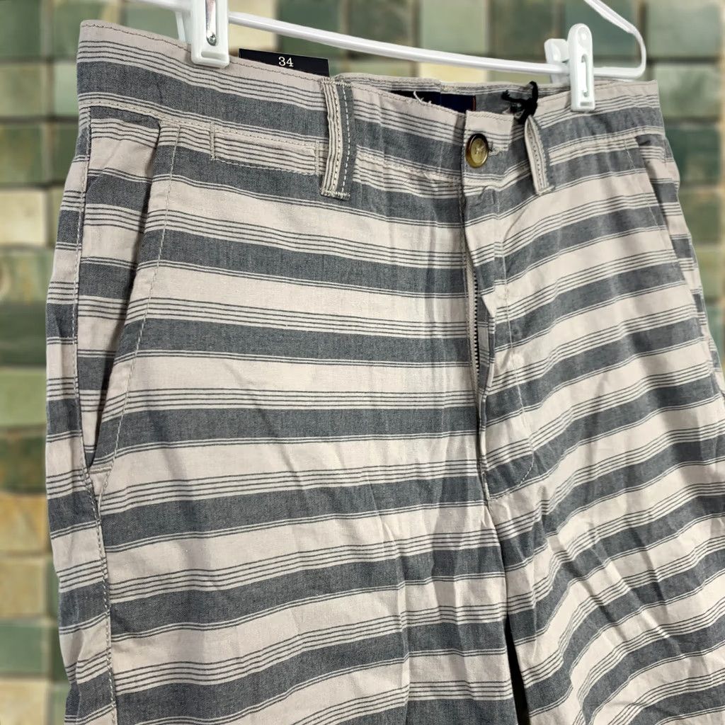 PD&C PD&C Striped Blue White Cotton Chino Shorts Mens Shorts Size 34 NWT Size US 34 / EU 50 - 1 Thumbnail