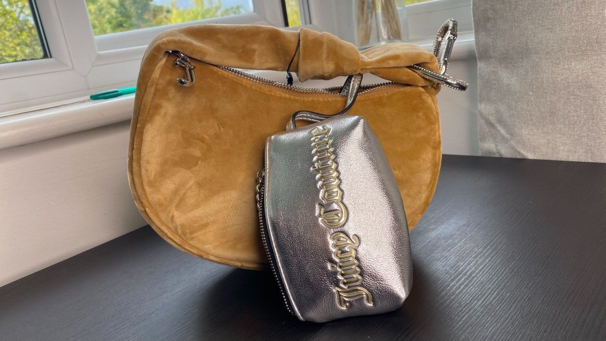 Juicy Couture Juicy Couture Blossom Small Hobo RRP $215 Size ONE SIZE - 3 Thumbnail