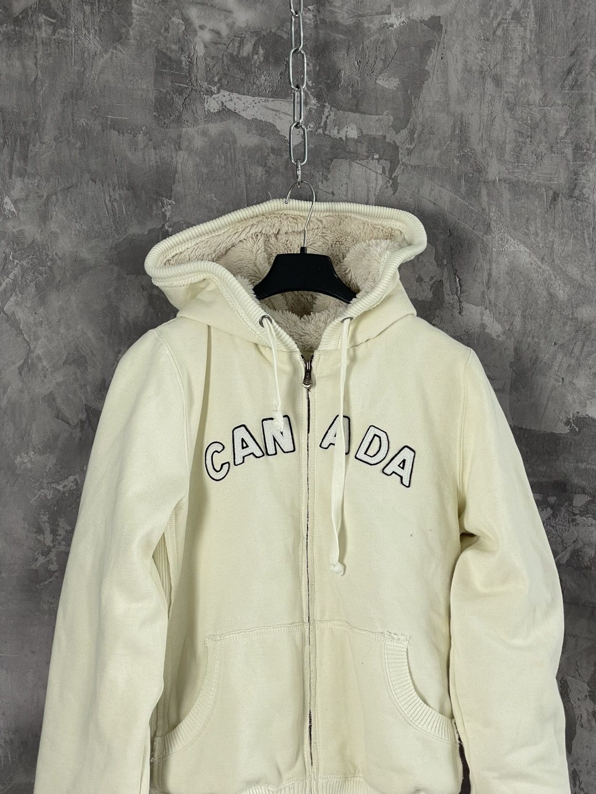 If Six Was Nine × Japanese Brand × Le Grande Bleu (L.G.B.) FAUX FUR AVANT GARDE GRUNGE EMBROIDERED Y2K ZIP HOODIE Size S / US 4 / IT 40 - 2 Thumbnail
