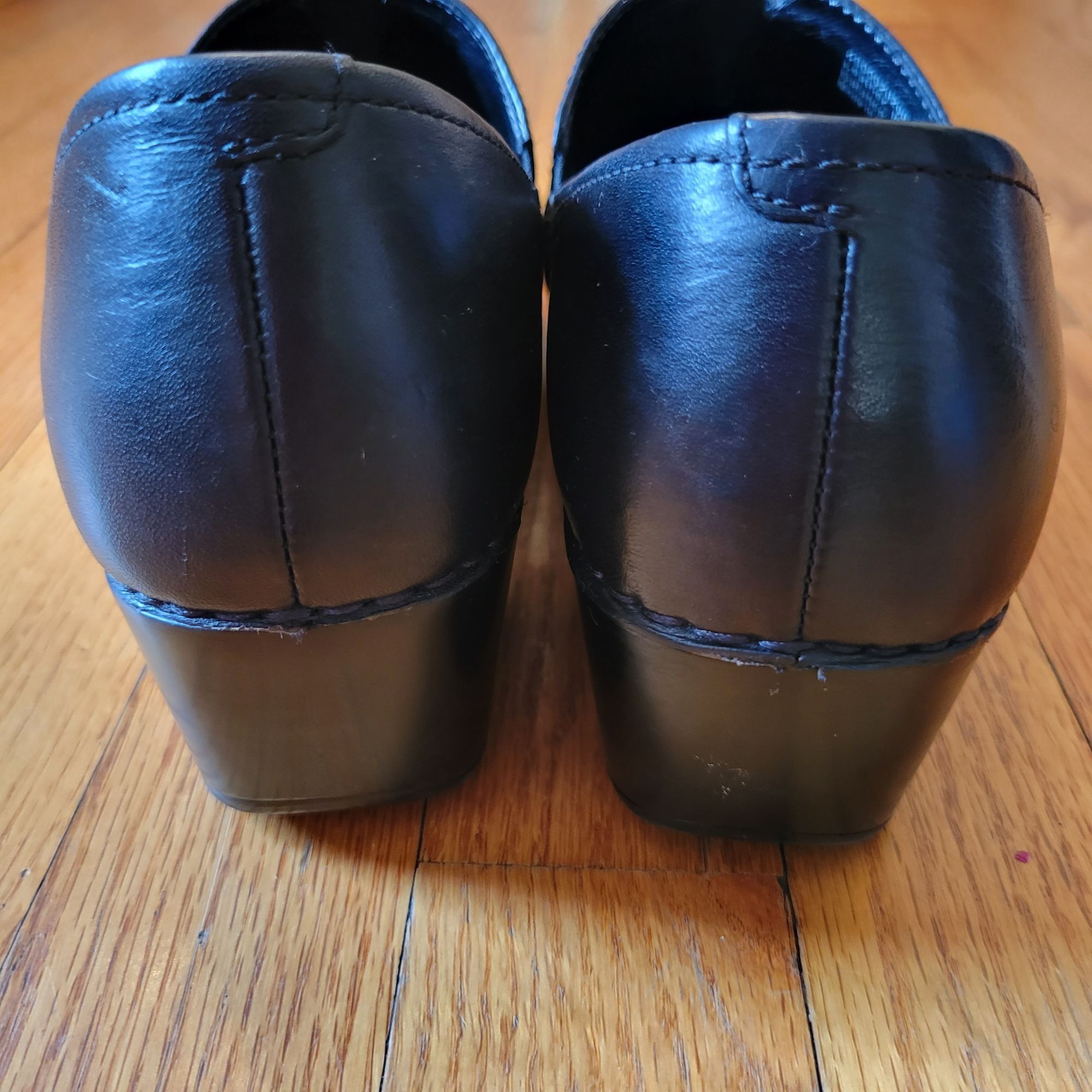 Dansko Dansko Black Leather Buckle Clogs 40 Comfort Shoes Chunky TA Size US 10 / IT 40 - 8 Thumbnail