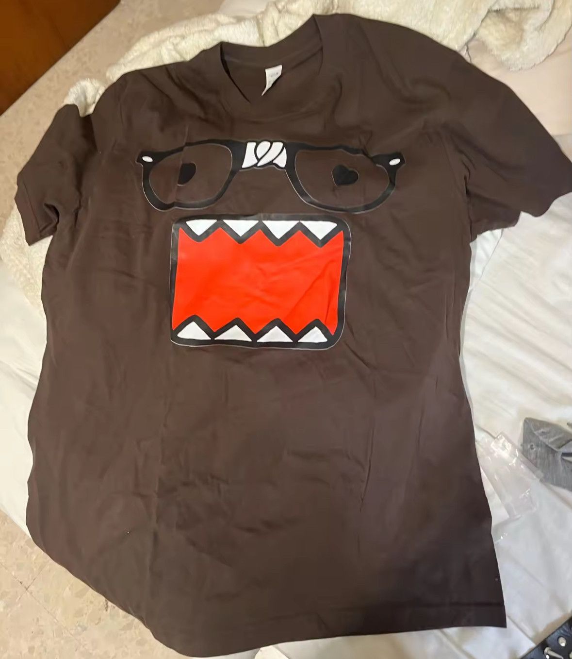 Japanese Brand Streetwear Y2K Vintage Domo Bear Kun Print Hip Hop T-Shirt Size US XXL / EU 58 / 5 - 2 Thumbnail