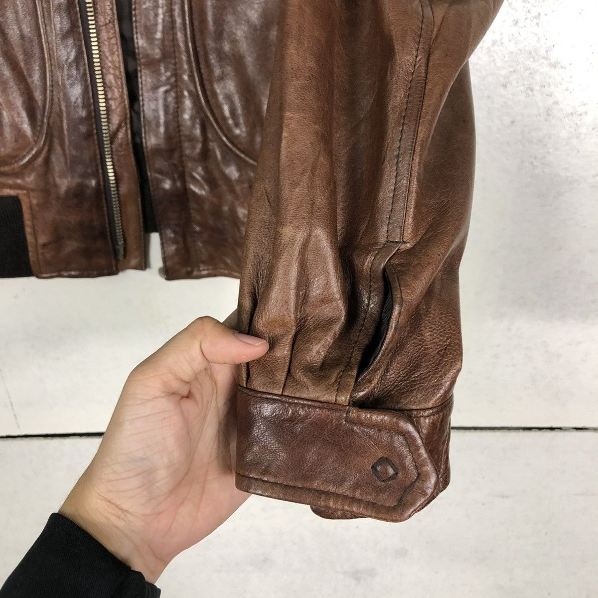 Japanese Brand 🔥VINTAGE CROPPED BIKER LEATHER JACKET BANK TANNAGE Size US S / EU 44-46 / 1 - 17 Thumbnail