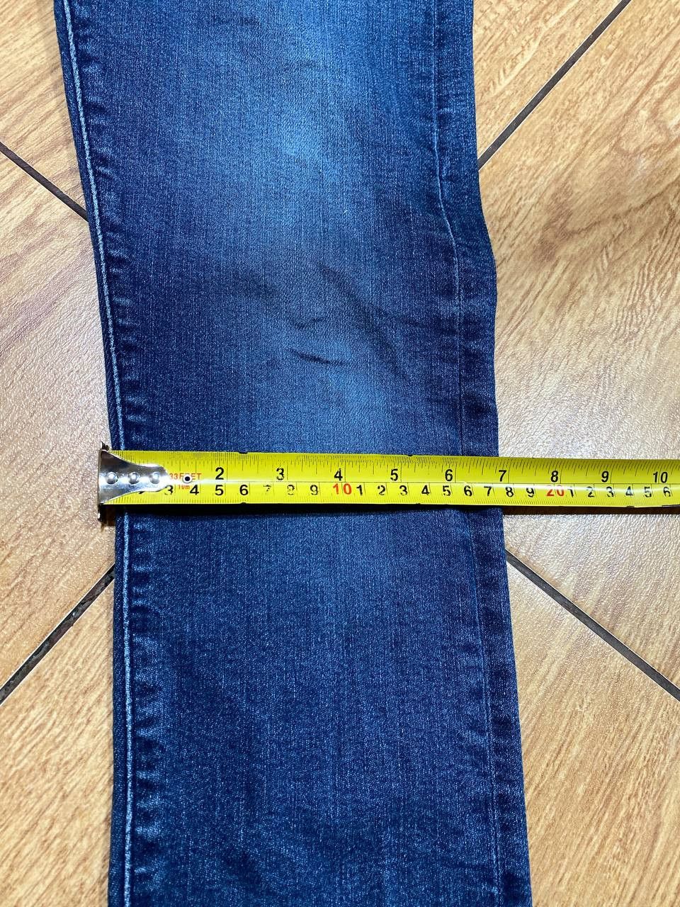 Levi's Levi's 519 Denim Jeans Size US 31 - 11 Thumbnail