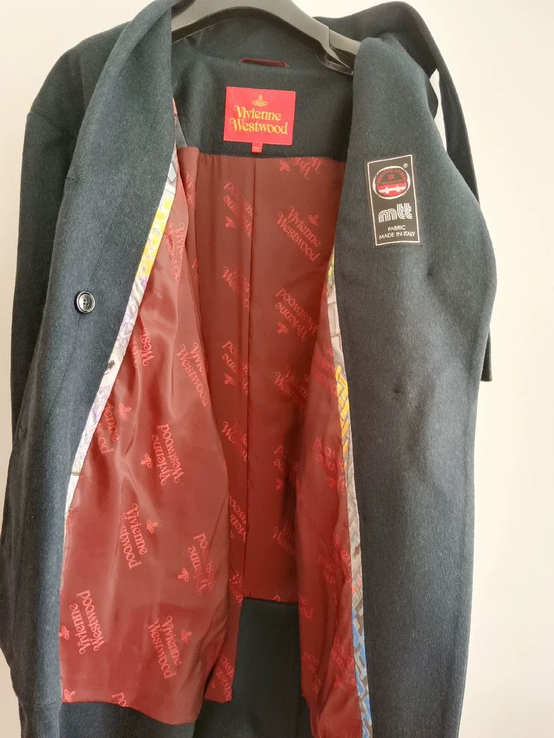 Vivienne Westwood Vivienne Westwood A wool coat for a woman with asymmetrica Size M / US 6-8 / IT 42-44 - 5 Thumbnail