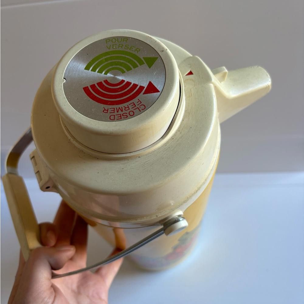 Designer Vintage 70's Thermos Peacock Vacuum Bottle Size ONE SIZE - 3 Thumbnail