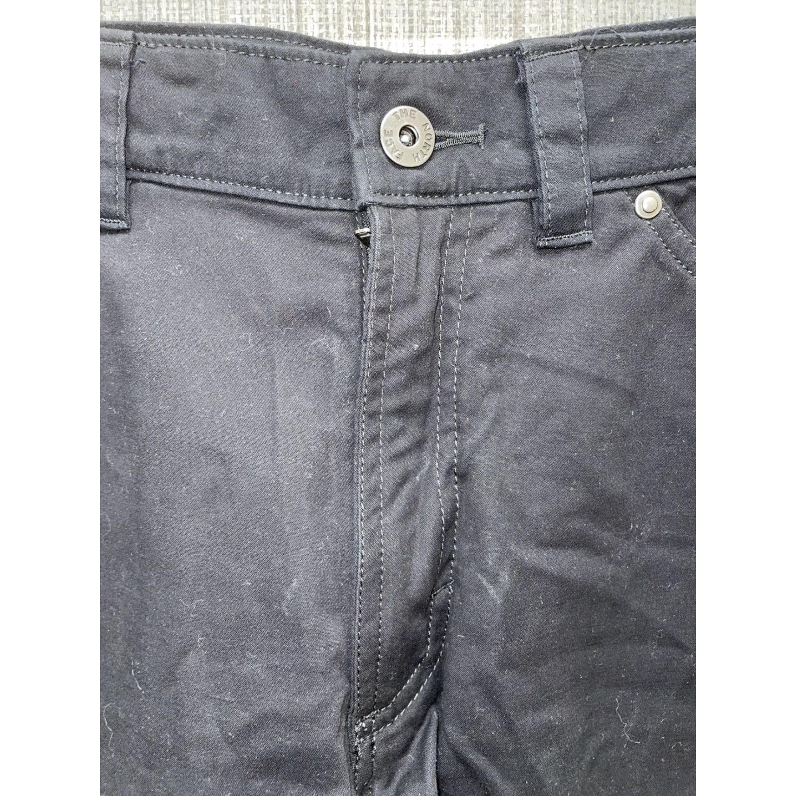 The North Face The North Face Mens Shorts Cotton 32 Black Hiking Men Regular Size 32 NTF Black Shorts Size US 32 / EU 48 - 4 Thumbnail