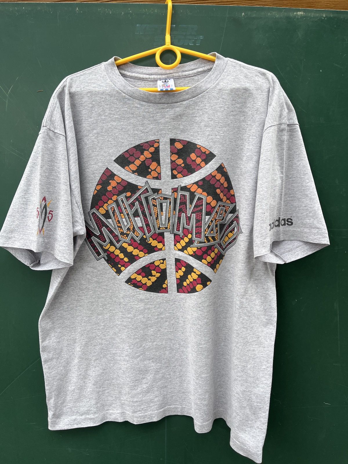 Adidas Dikembe Mutombo Vtg Adidas NBA SWAG tee sz XL 90s Size US XL / EU 56 / 4 - 1 Thumbnail