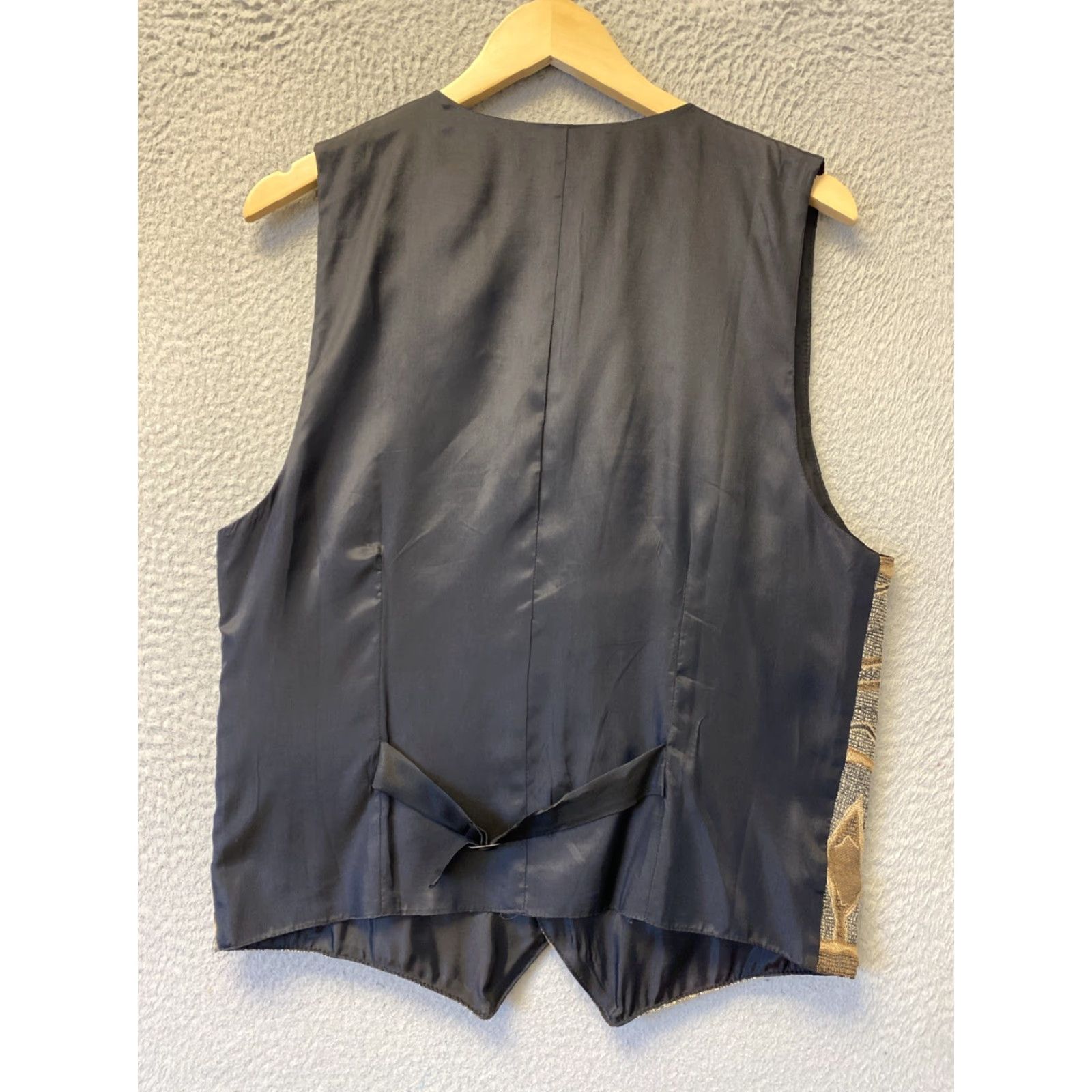 Vintage Vintage Attitudes Collection Mens Vest Size Small /142-14 Size US S / EU 44-46 / 1 - 5 Thumbnail