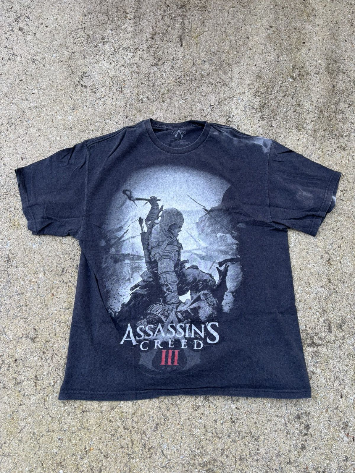 Vintage Vintage Assassins Creed T Shirt Size US L / EU 52-54 / 3 - 1 Thumbnail