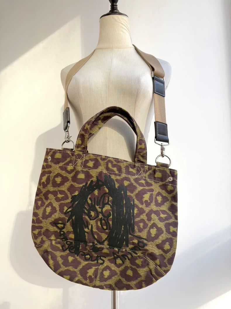 Vivienne Westwood Vivienne Westwood size os Leopard graffiti shoulder bag Size ONE SIZE - 1 Thumbnail
