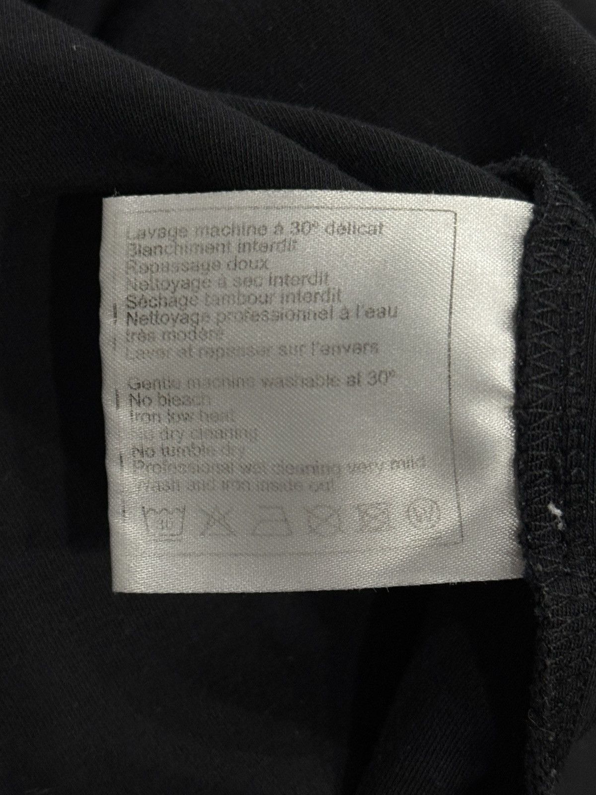 Chanel Chanel Uniform Logo Tshirt Size US M / EU 48-50 / 2 - 9 Thumbnail