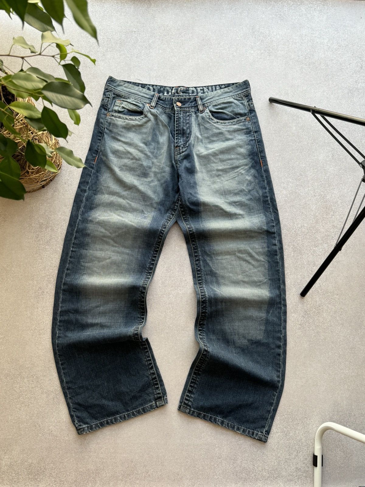 Vintage Jeans Dirty Pants faded crash denim thrashed y2k distressed Size US 36 / EU 52 - 1 Thumbnail
