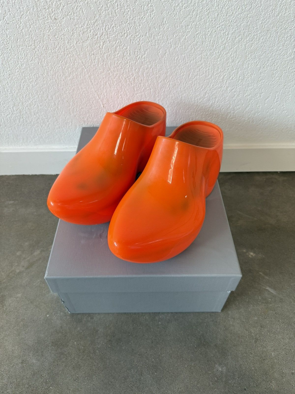 Octavious Marks Fishbone Clogs