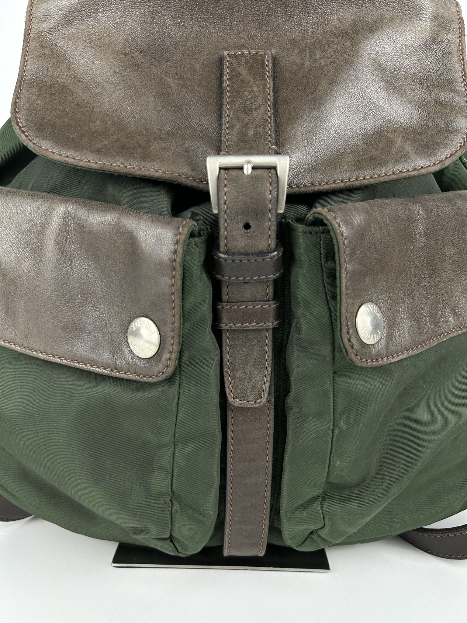 Prada Vintage Prada nylon and leather triangle logo cargo backpack Size ONE SIZE - 7 Thumbnail