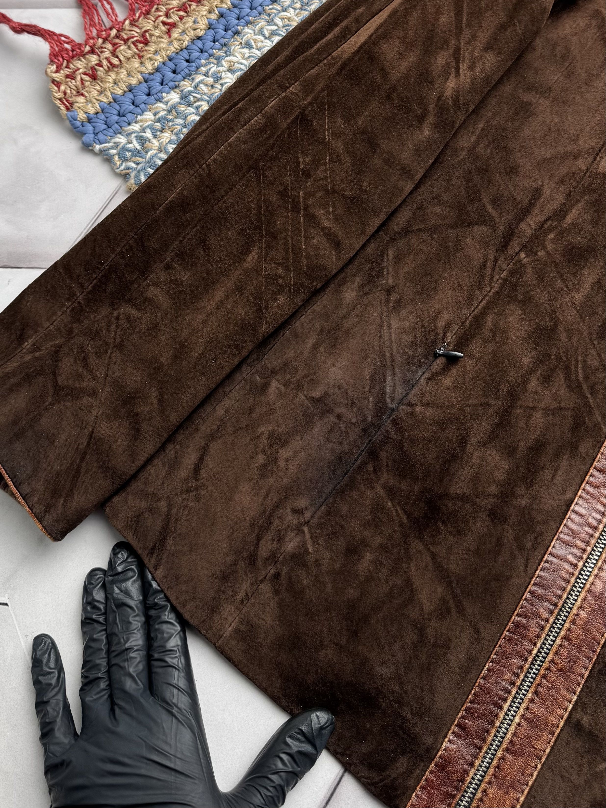 Vintage Vintage Brown Suede Leather Jacket Vintage Zip Up (E4) Size L / US 10 / IT 46 - 4 Thumbnail