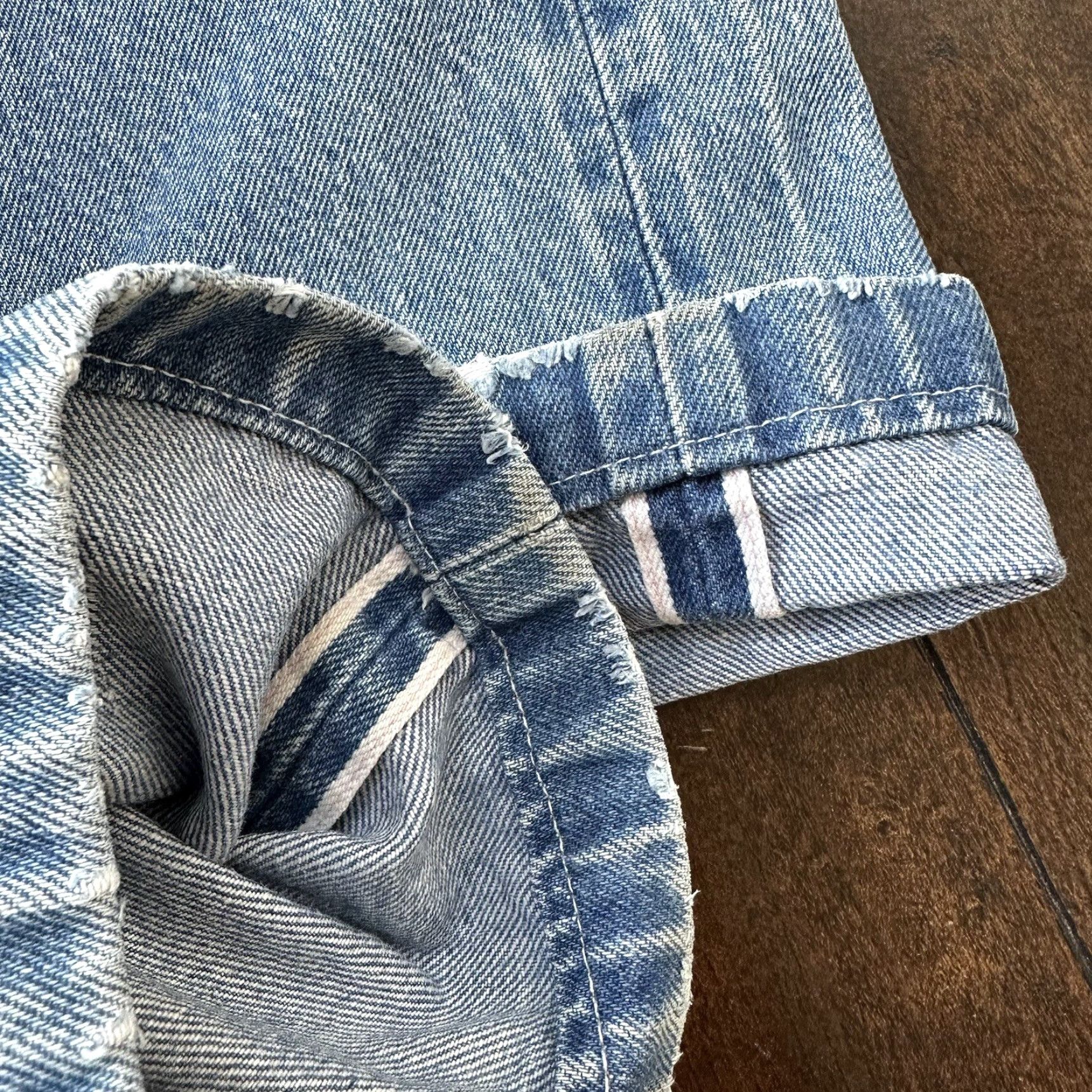Levi's VINTAGE Levi's 501 XX Jeans 31x26 Blue Distressed 70s 80s USA Mens Size US 31 - 2 Thumbnail