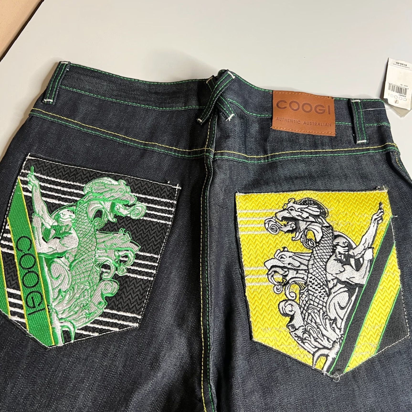 Coogi VINTAGE Coogi Jeans Men’s 36x34 Blue Denim Dragon Embroidered Pockets Authentic Australi Size US 36 / EU 52 - 6 Thumbnail