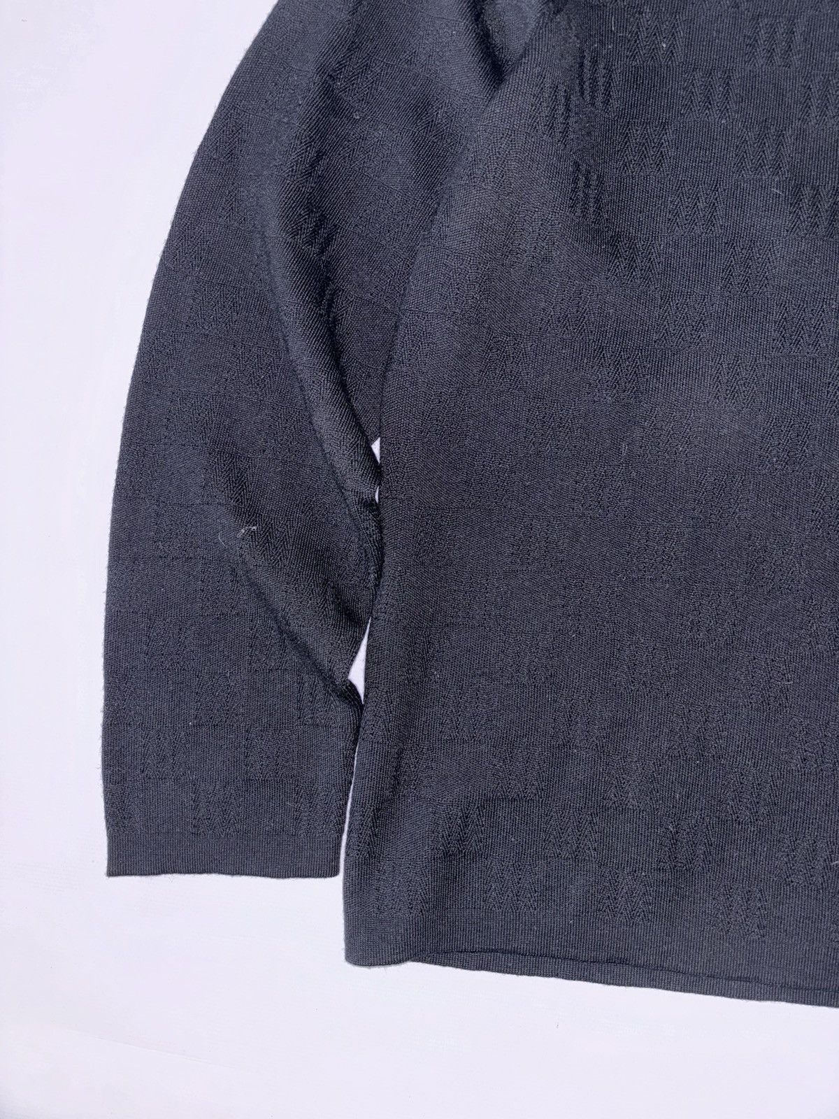 Louis Vuitton Louis Vuitton Damier Turtleneck knit sweater Size US XL / EU 56 / 4 - 3 Thumbnail