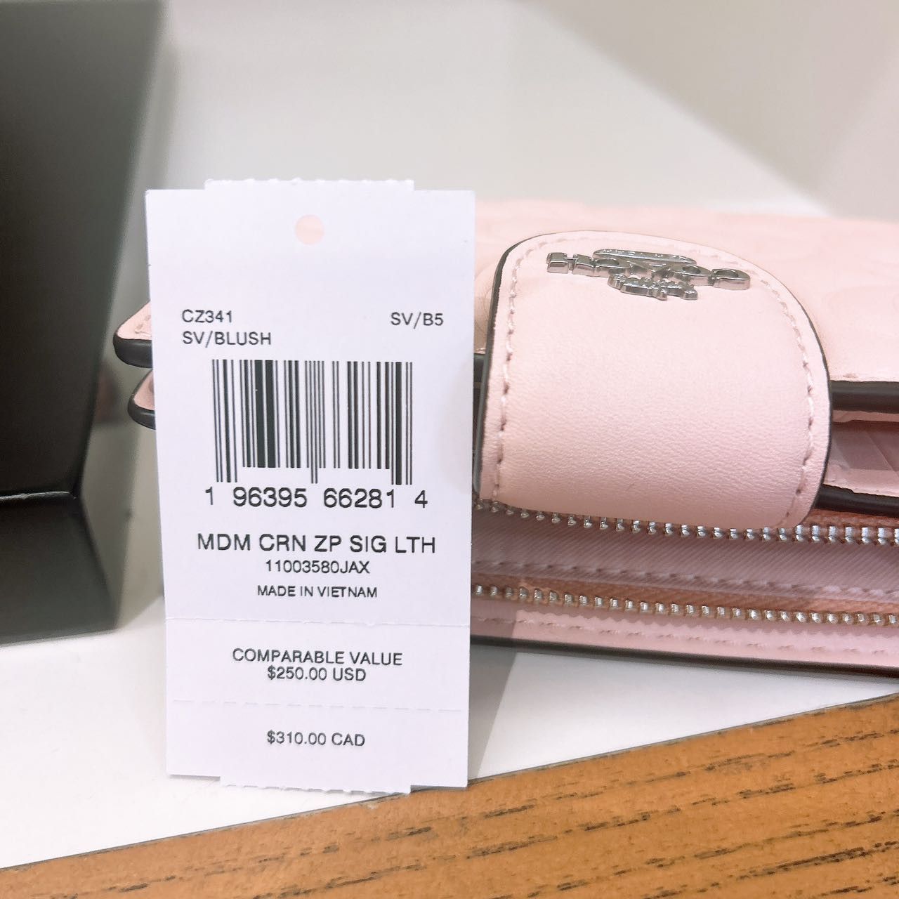 Coach Medium Corner Zip Wallet In Signature Leather CZ341 Size ONE SIZE - 4 Thumbnail