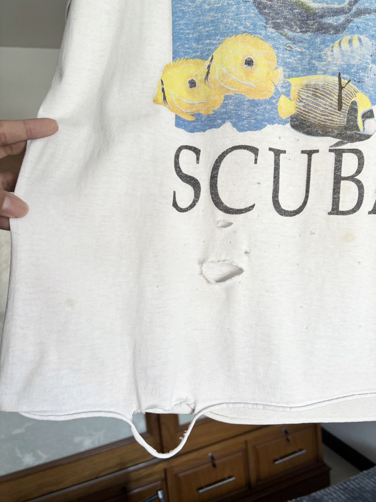 Vintage Thrashed SCUBA Tee Shirt Distressed ERD Grunge Size US M / EU 48-50 / 2 - 5 Thumbnail