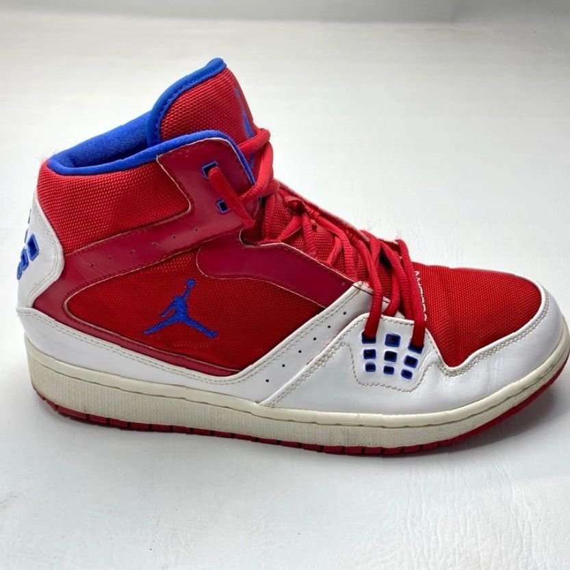 Jordan Brand Nike Air Jordan 1 Flight 23 372704-607 High Top Shoes Mens Size 12 Red White Size US L / EU 52-54 / 3 - 6 Thumbnail
