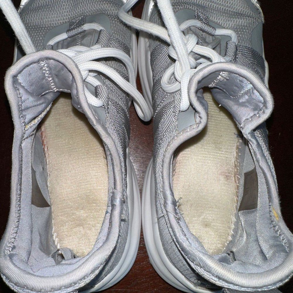 Armani Exchange Armani Exchange Grey Sneakers Men's Size 10 US Size US 10 / EU 43 - 9 Thumbnail