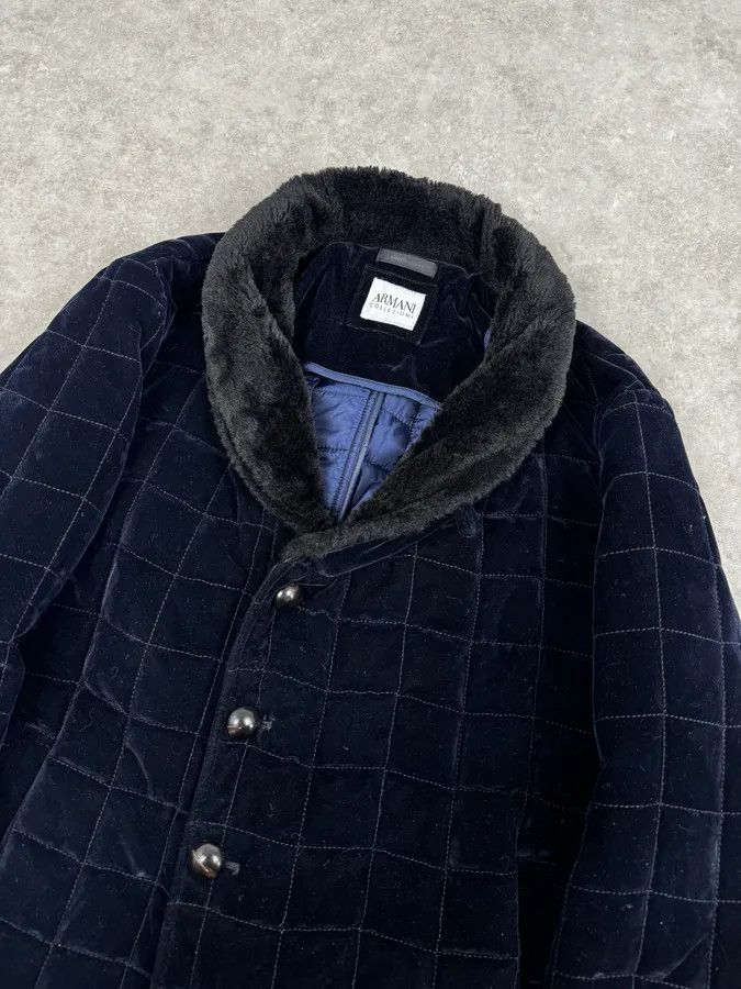 Armani Collezioni Armani Navy Quilted Velvet Contrast Collar Jacket Size US M / EU 48-50 / 2 - 5 Thumbnail