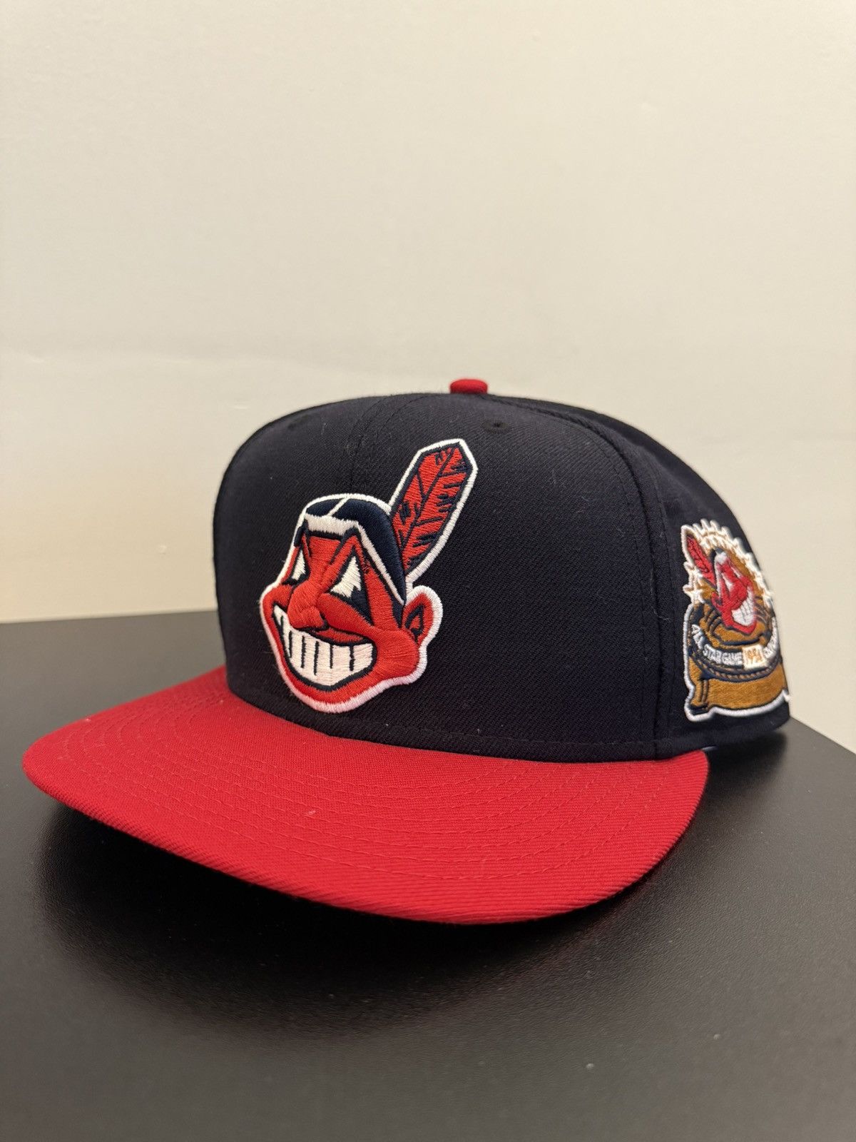 Cleveland Indians Chief Wahoo Side Patch 7 3/8 fitted hat
