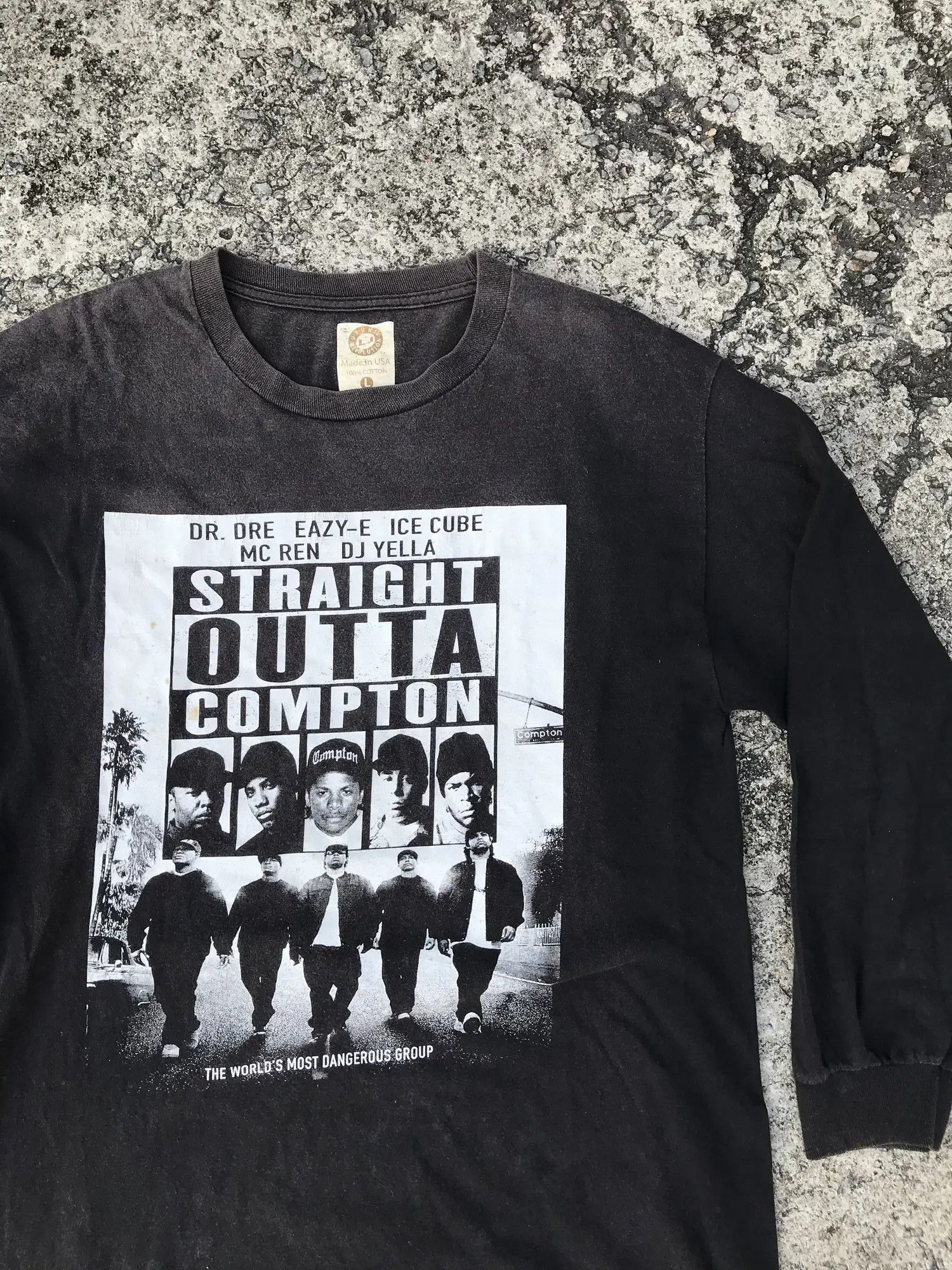 Vintage NWA Eazy-E Snoop Ice Cube Sun Faded Tee Size US L / EU 52-54 / 3 - 4 Thumbnail